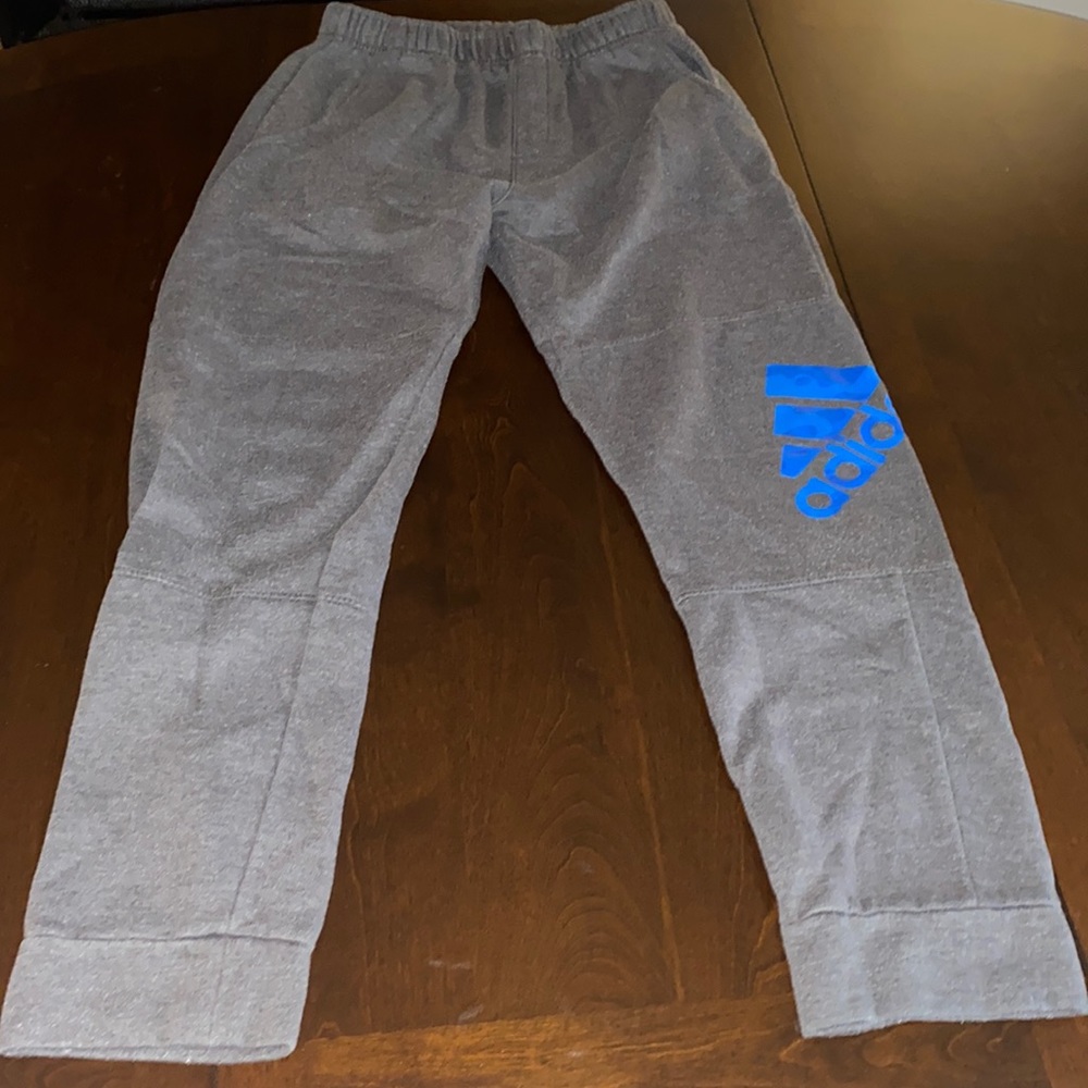 Adidas Boys XL Joggers. 10/10 Condition, Ships Next Day. Ask questions!